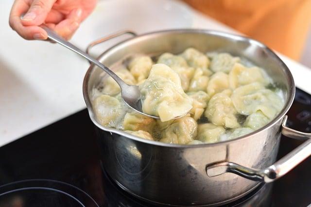 幾顆水餃等於一碗飯？